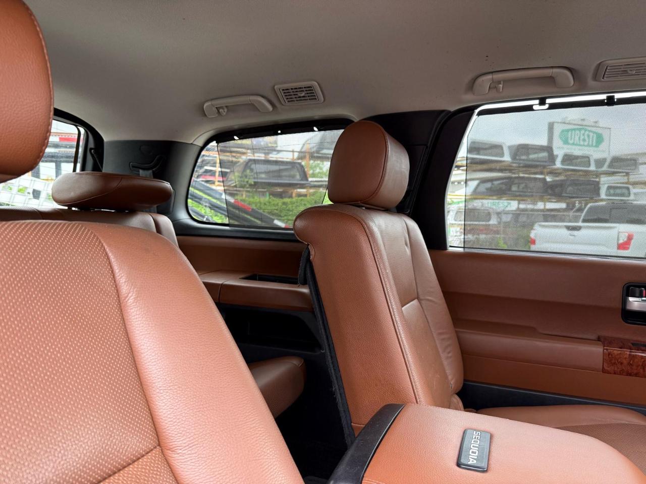Toyota Sequoia Platinum RWD (Natl) 2018