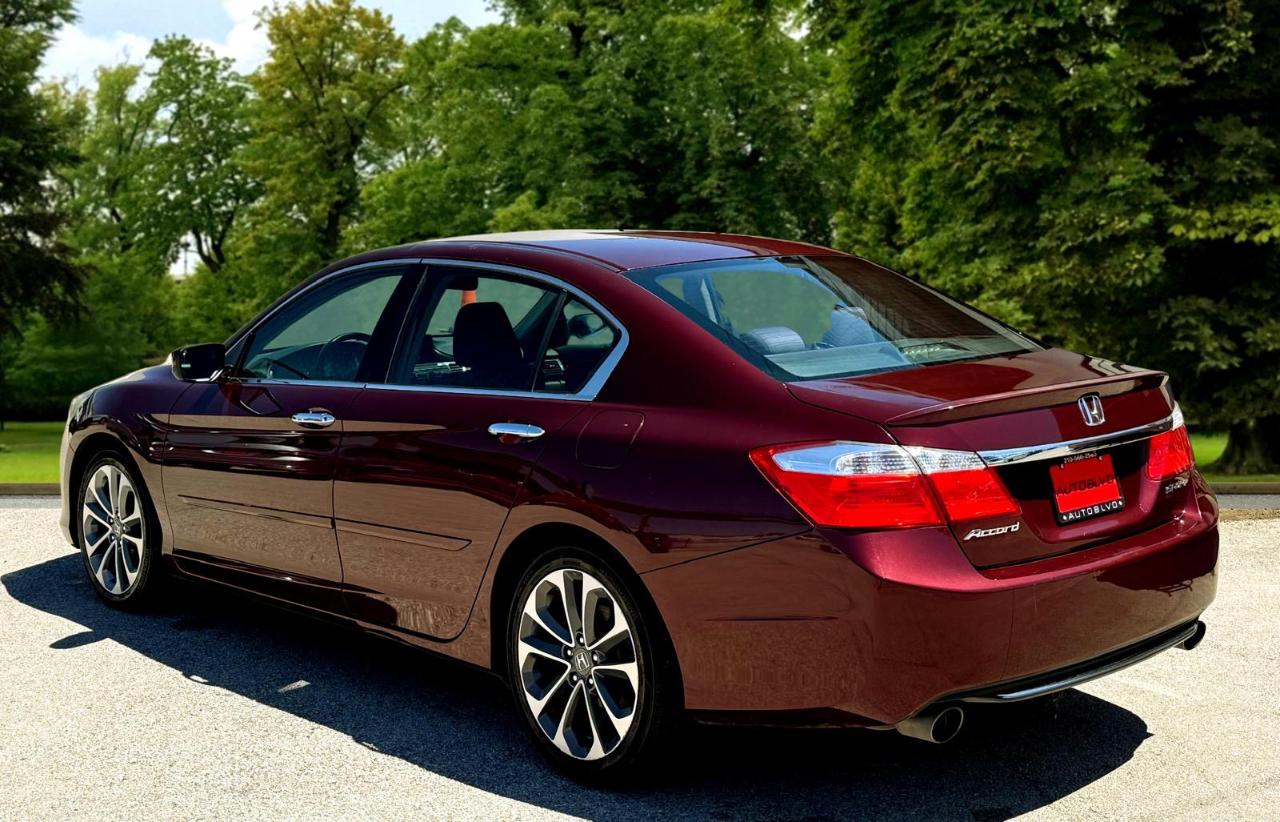 Honda Accord Sedan 4dr I4 CVT Sport 2015