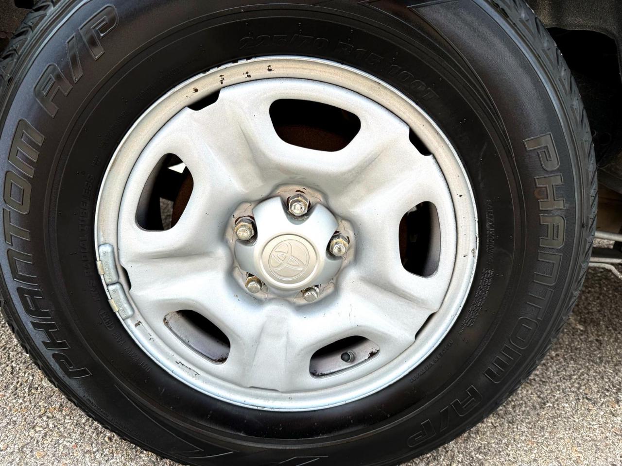 Toyota Tacoma 2WD Access Cab I4 AT (Natl) 2015