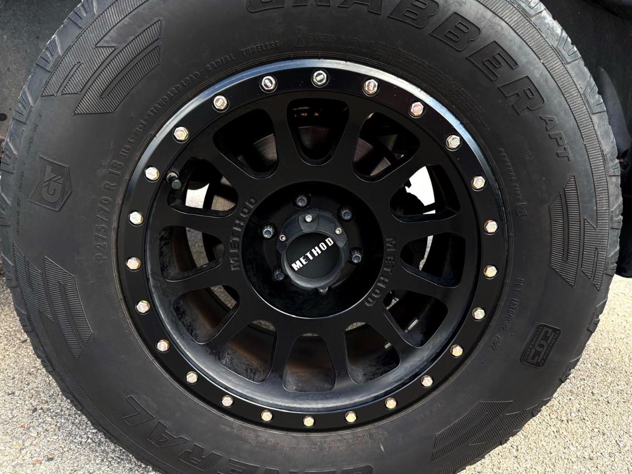 Nissan Titan 4x4 Crew Cab SV 2019