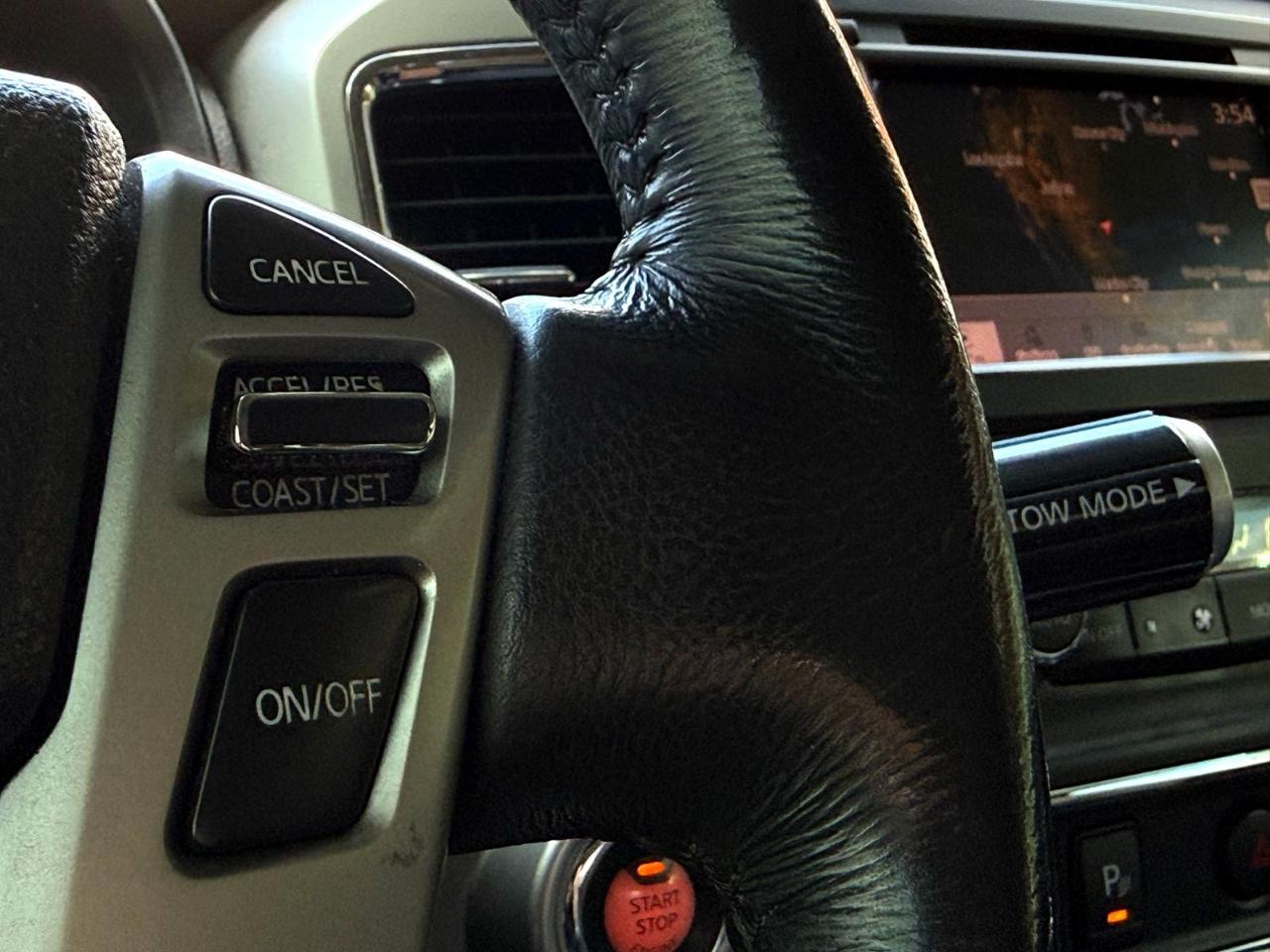 Nissan Titan 4x4 Crew Cab SV 2019