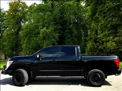 2019 Nissan Titan 