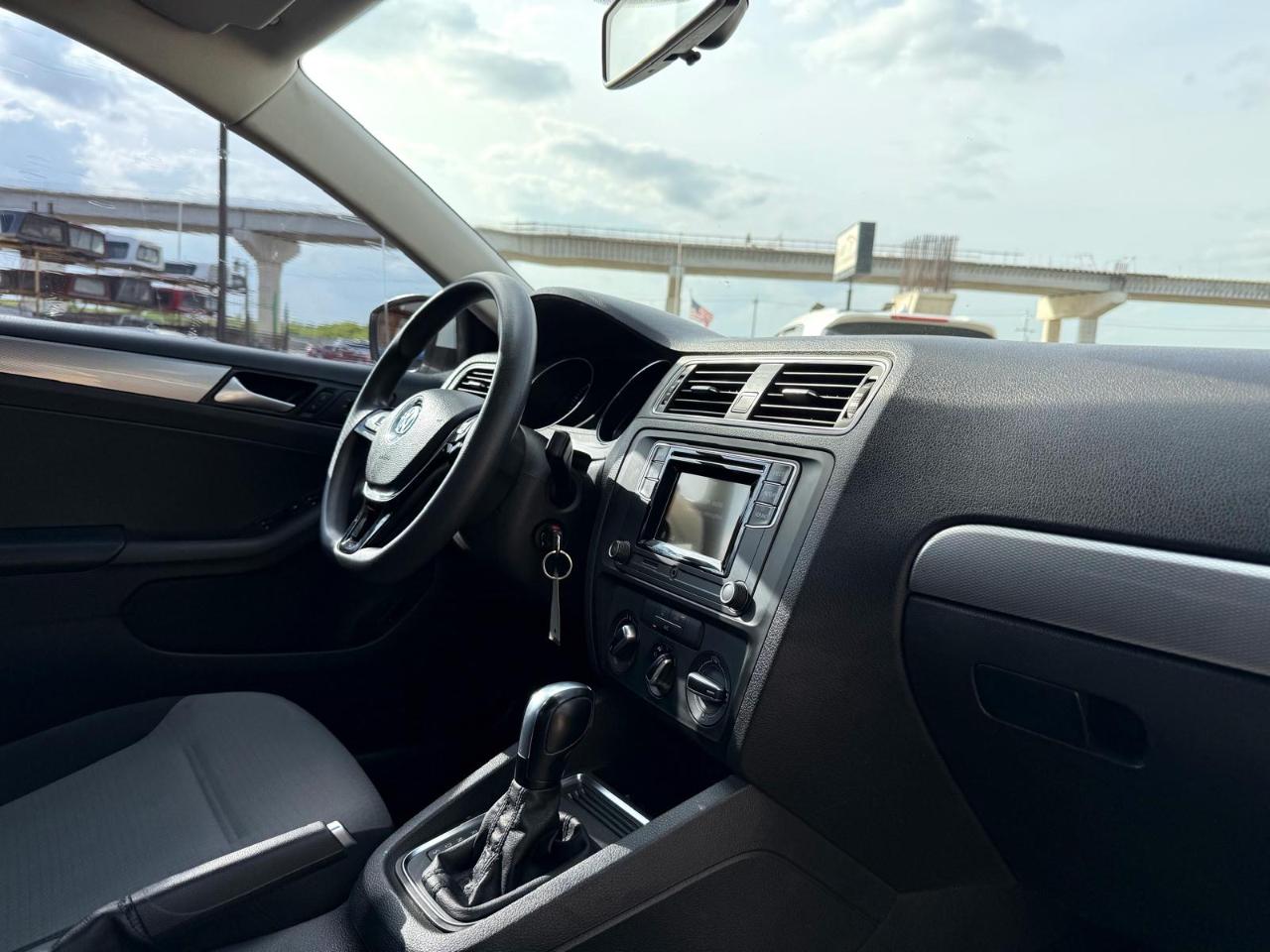 Volkswagen Jetta 1.4T S Auto 2018