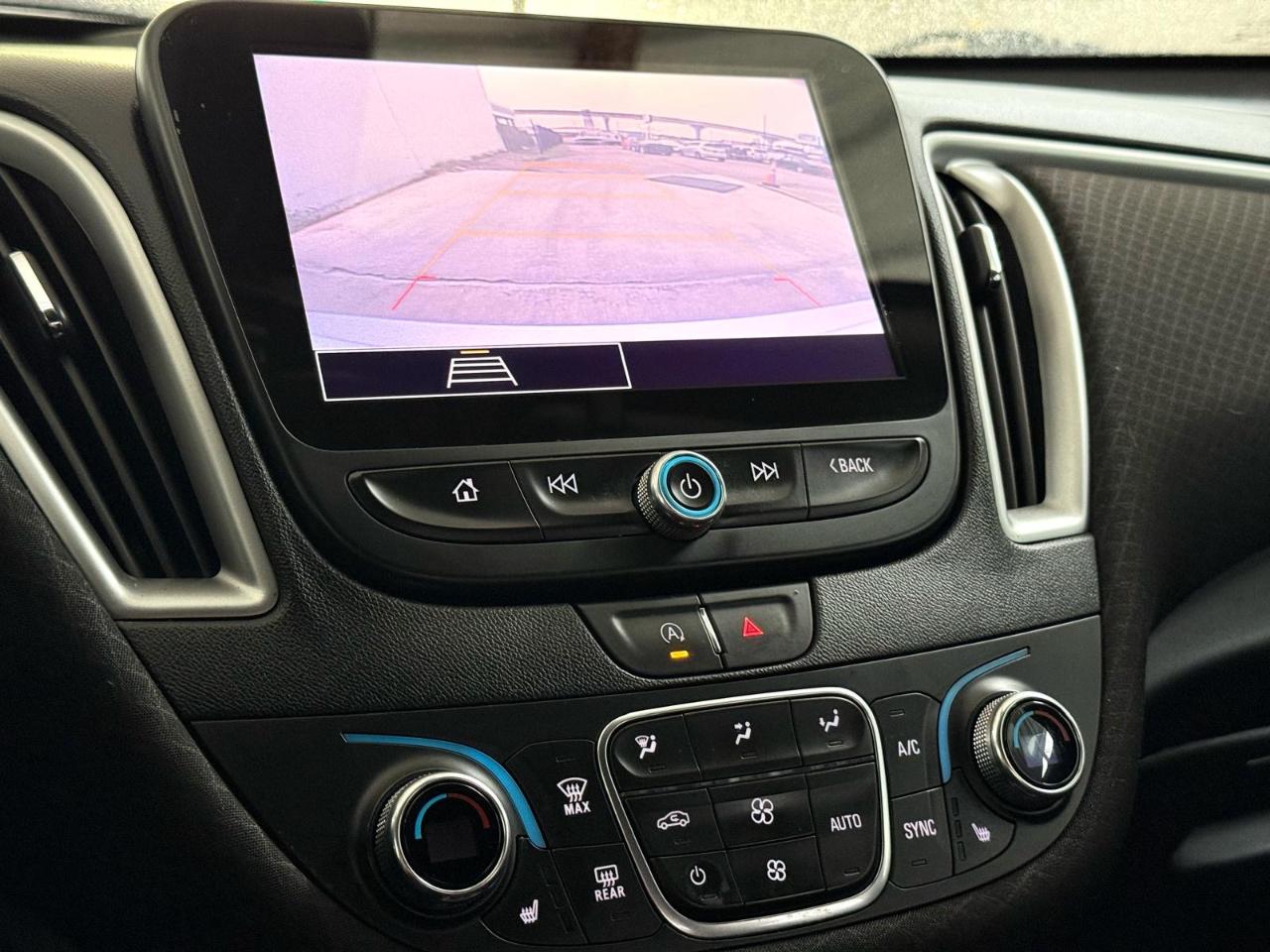 Chevrolet Malibu 4dr Sdn LT 2022