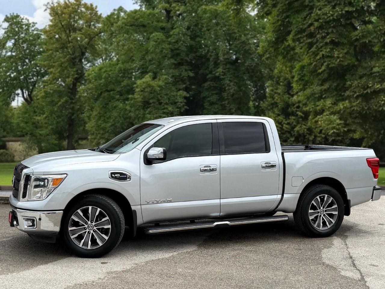 Nissan Titan 4x2 Crew Cab SL 2017