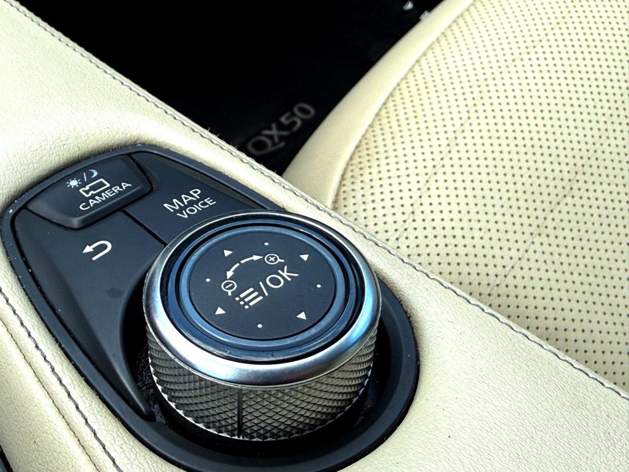 Infiniti QX50 ESSENTIAL FWD 2019