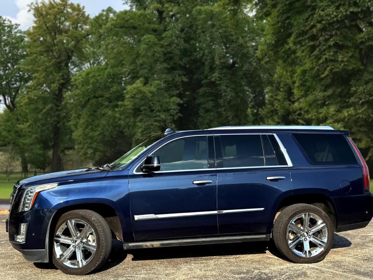 2018 Cadillac Escalade 4WD 4dr Premium Luxury