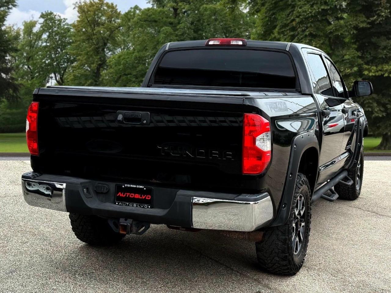 Toyota Tundra 4WD Truck CrewMax 5.7L FFV V8 6-Spd AT TRD Pro (Natl) 2016