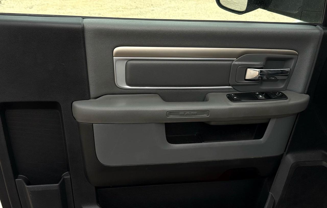 RAM 4500 2WD Reg Cab 144" WB 60" CA Tradesman 2016