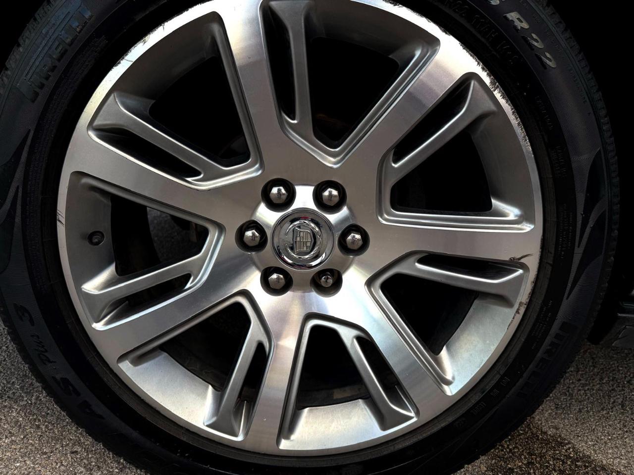 Cadillac Escalade ESV 4WD 4dr Premium 2015
