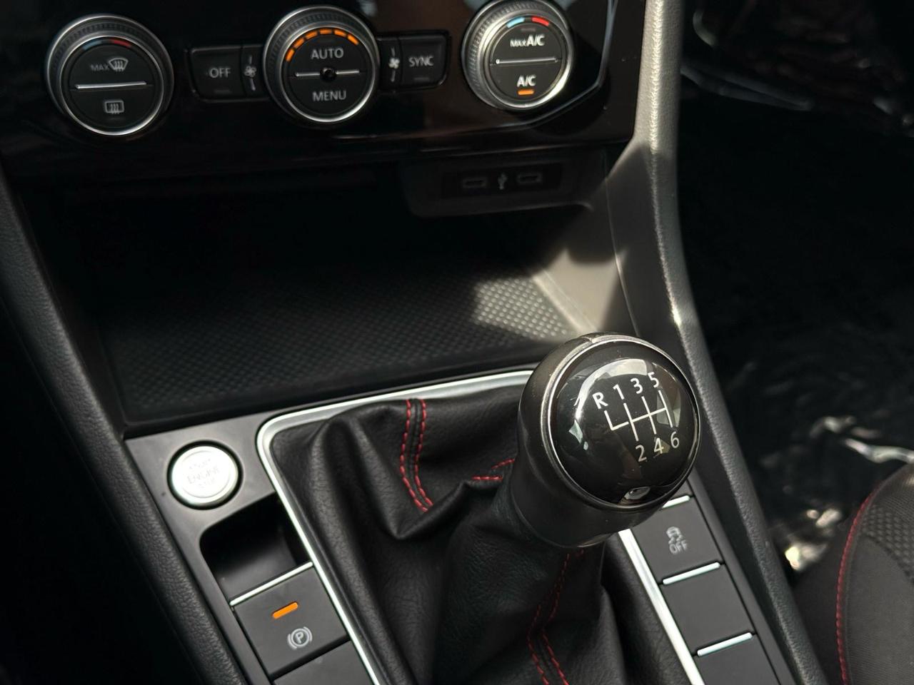 Volkswagen Jetta GLI Autobahn Manual 2021