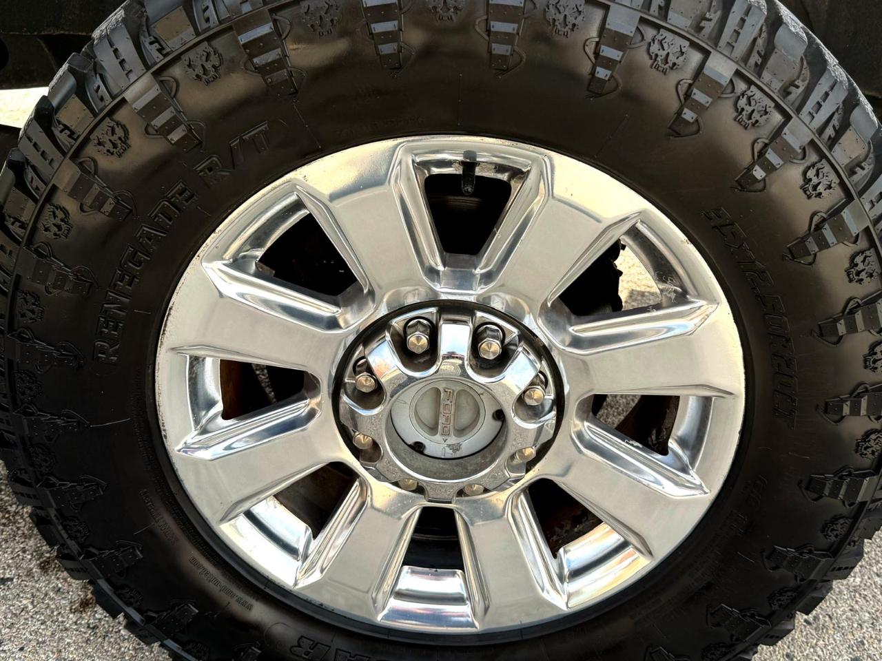 Ford Super Duty F-250 SRW Platinum 4WD Crew Cab 8' Box 2019