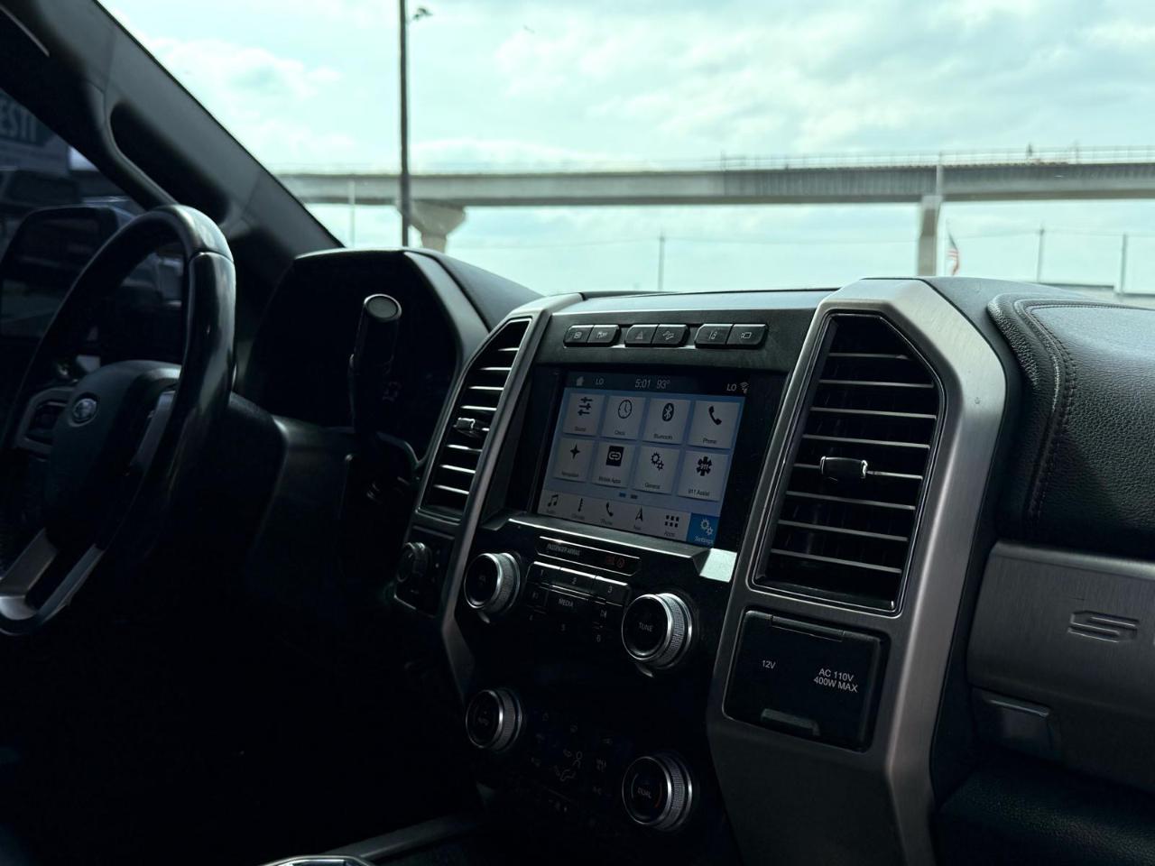 Ford Super Duty F-250 SRW Platinum 4WD Crew Cab 8' Box 2019