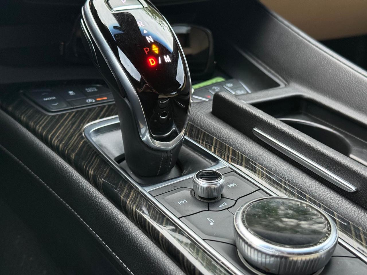 Cadillac CT5 4dr Sdn Premium Luxury 2021