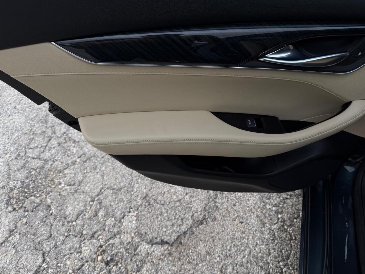 Cadillac CT5 4dr Sdn Premium Luxury 2021