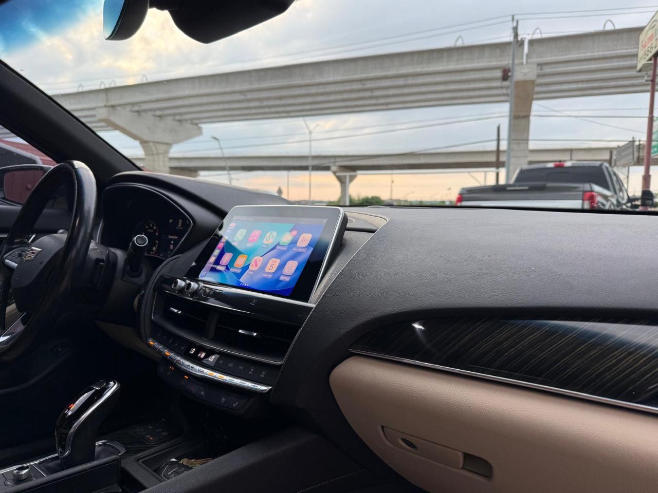 Cadillac CT5 4dr Sdn Premium Luxury 2021