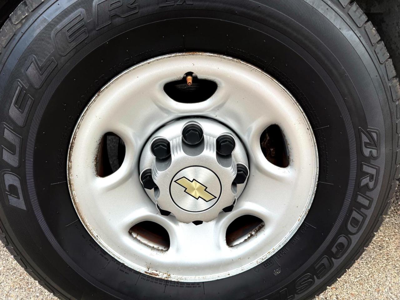 Chevrolet Express Cargo Van RWD 2500 155" 2021