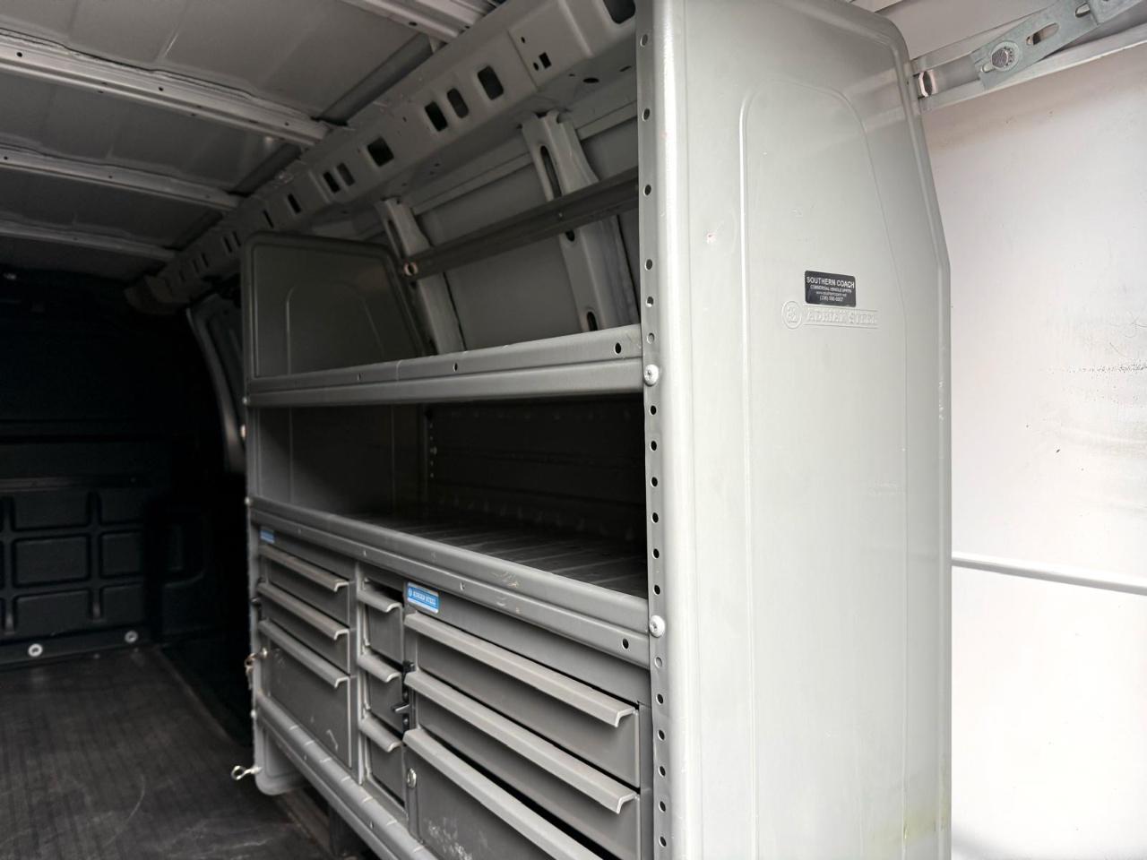 Chevrolet Express Cargo Van RWD 2500 155" 2021