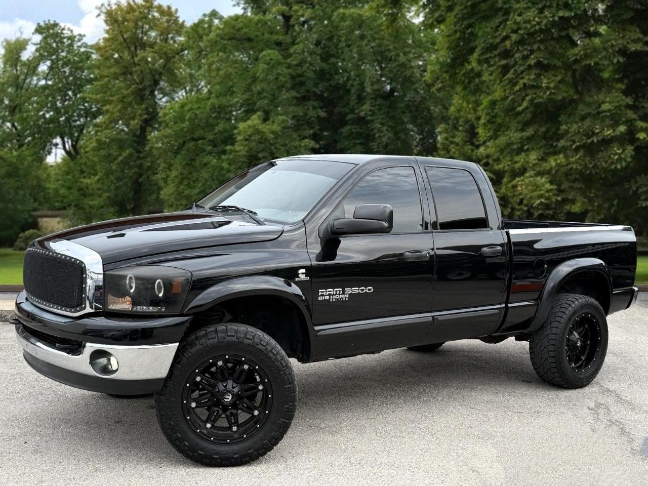 Dodge Ram 3500 4dr Quad Cab 140.5 SRW 4WD SLT 2006