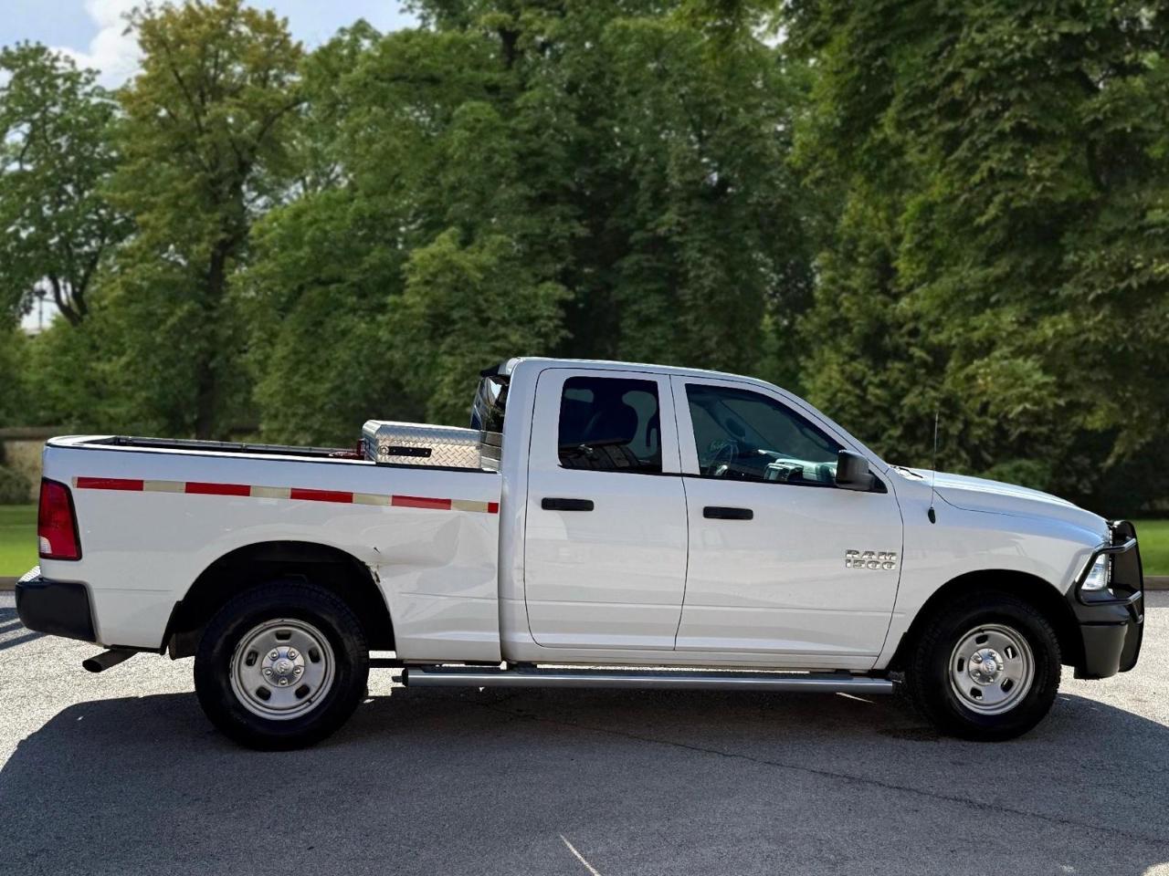 RAM 1500 Tradesman 4x4 Quad Cab 6'4" Box 2018