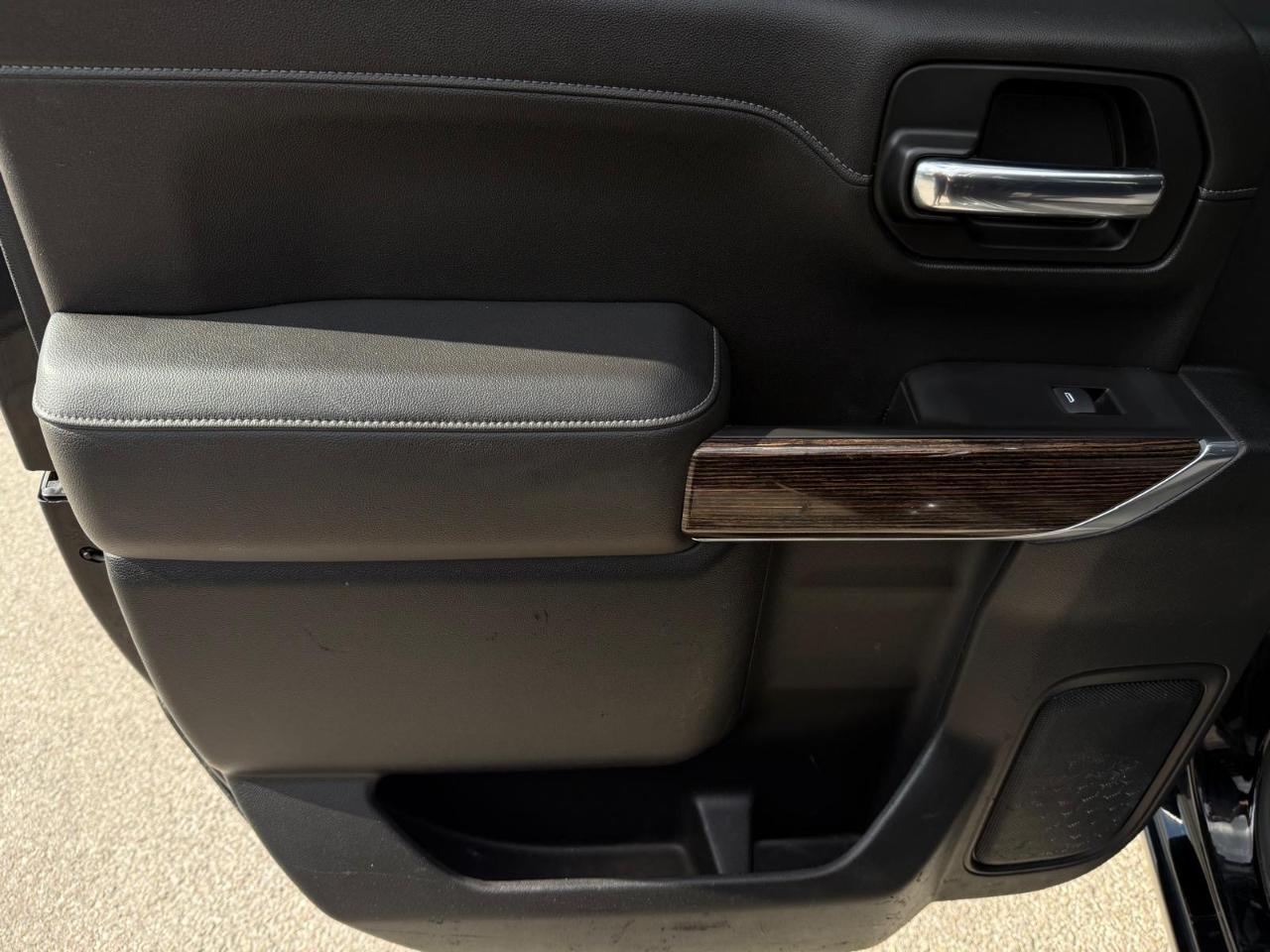 GMC Sierra 1500 2WD Crew Cab 147" SLE 2020