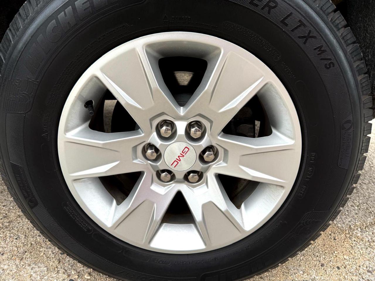GMC Canyon 2WD Crew Cab 128.3" SLE 2017