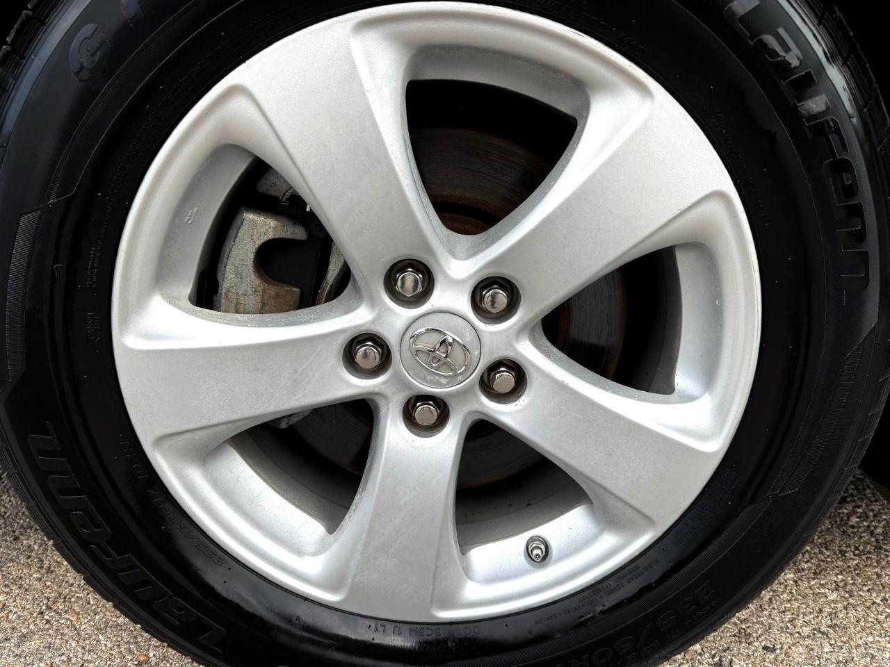 Toyota Sienna 5dr 8-Pass Van LE FWD (Natl) 2015
