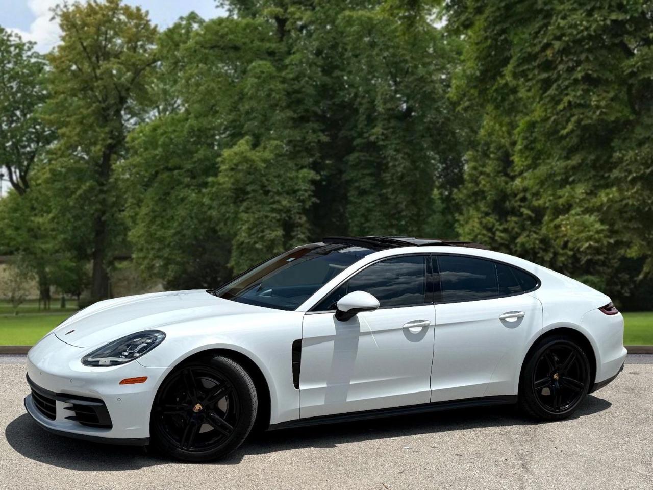 Porsche Panamera RWD 2018