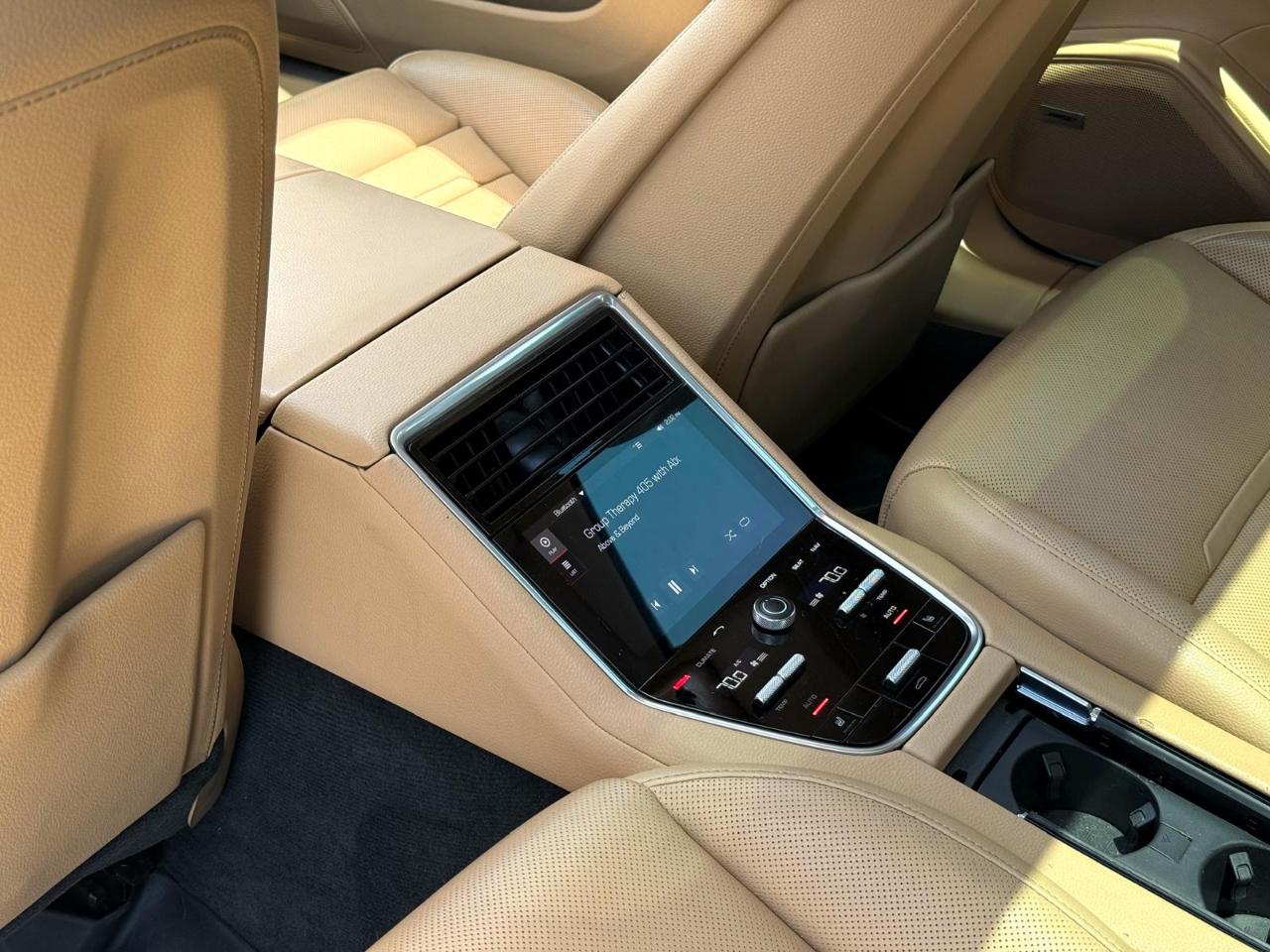 Porsche Panamera RWD 2018