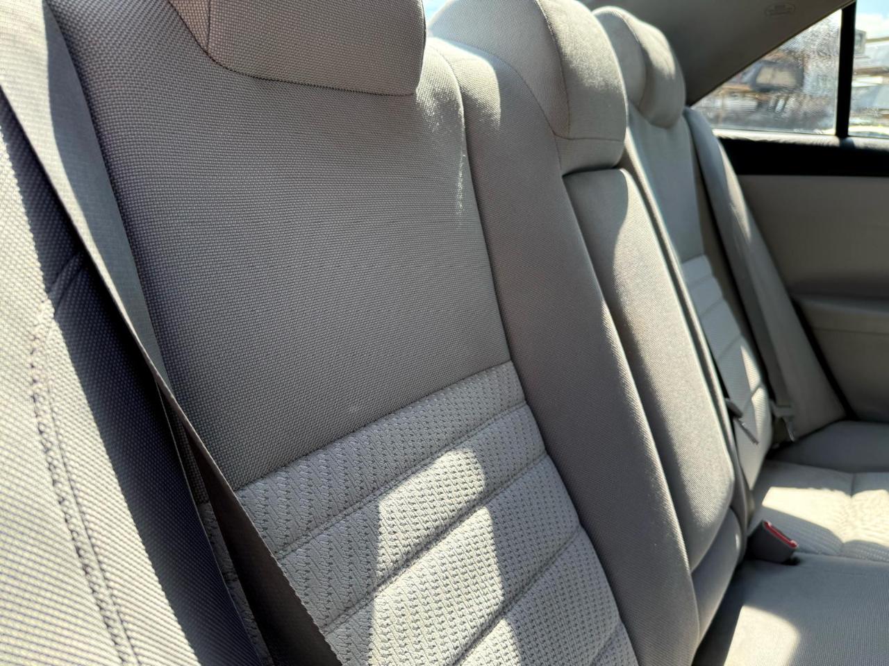 Toyota Camry 4dr Sdn I4 Auto SE w/Special Edition Pkg (Natl) 2016
