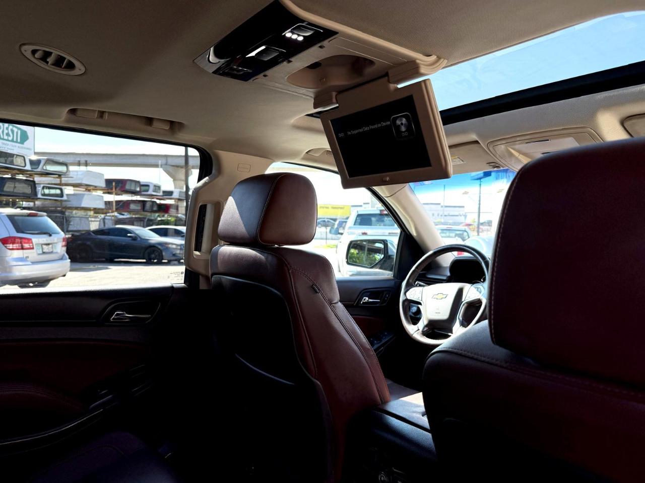 Chevrolet Suburban 4WD 4dr LTZ 2015