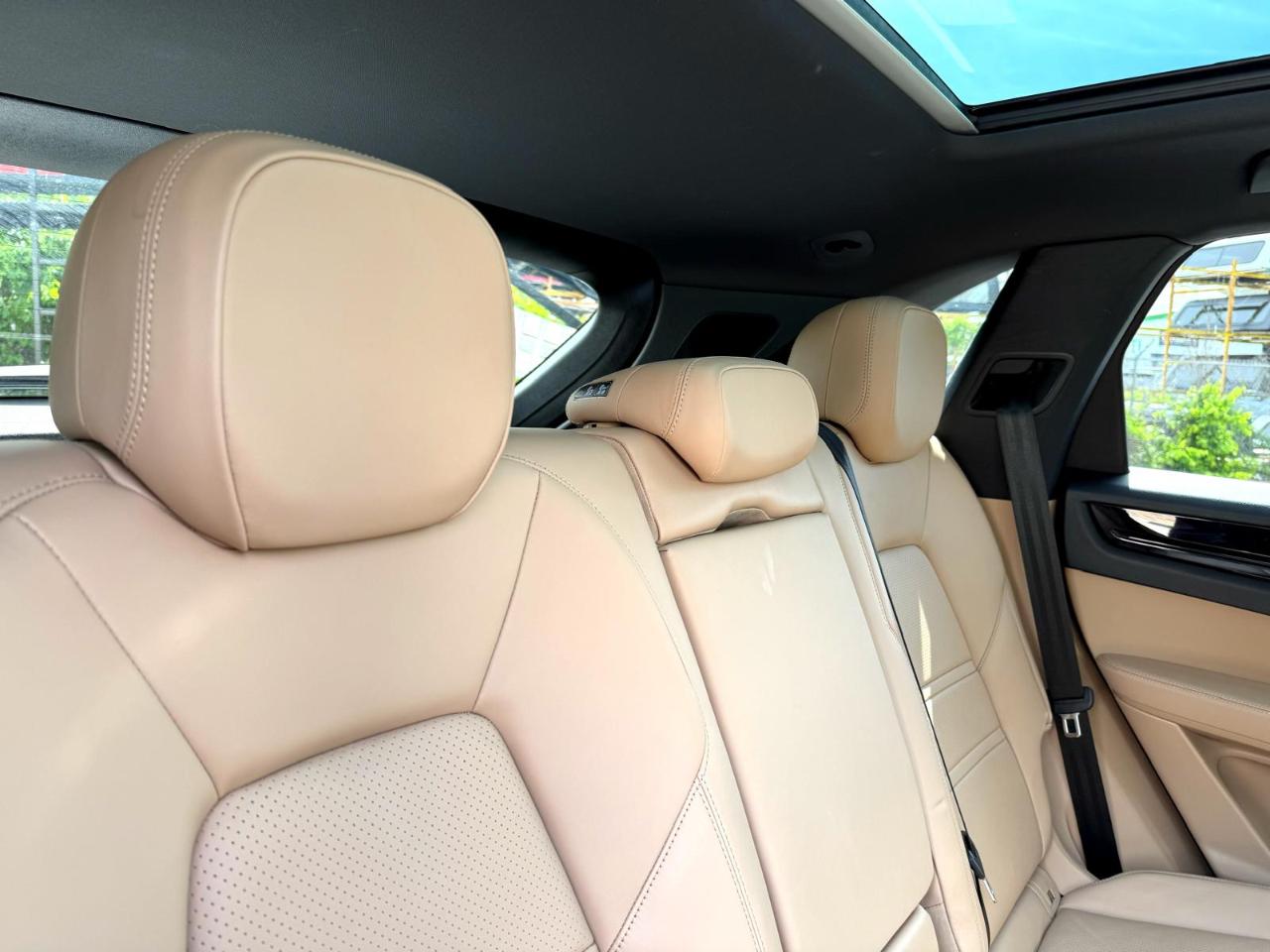 Porsche Cayenne AWD 2019