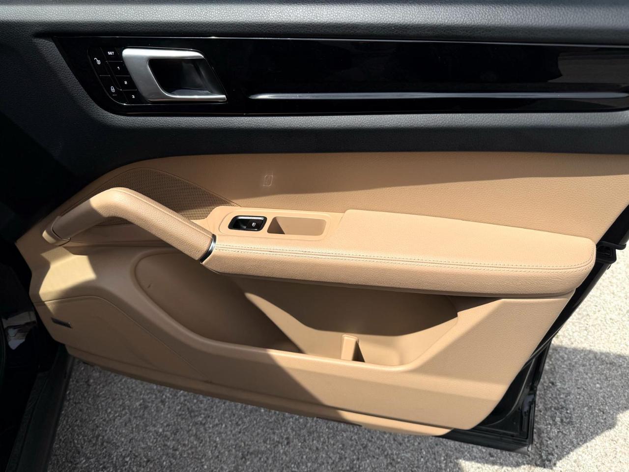 Porsche Cayenne AWD 2019