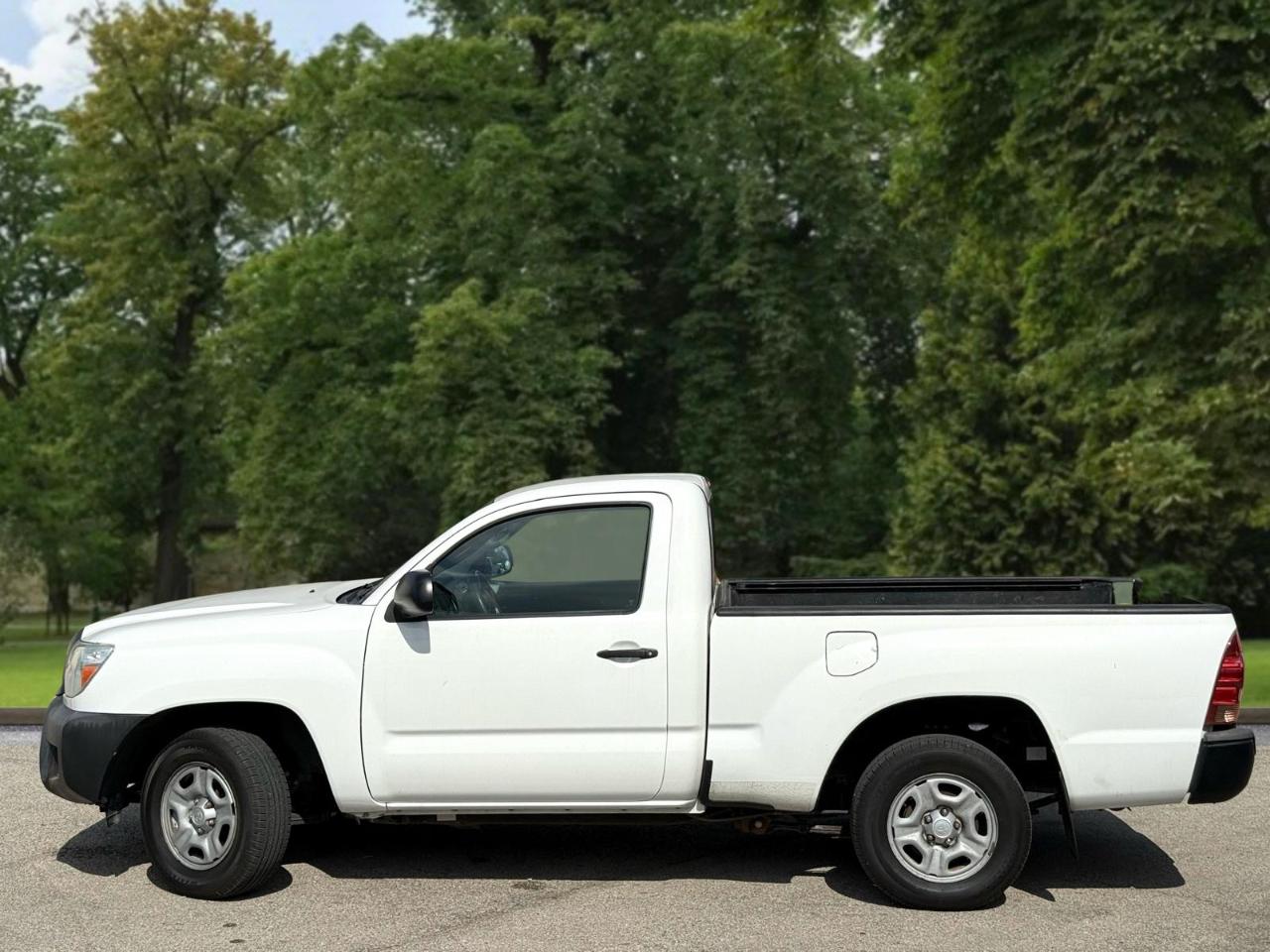 Toyota Tacoma 2WD Reg Cab I4 MT (Natl) 2013