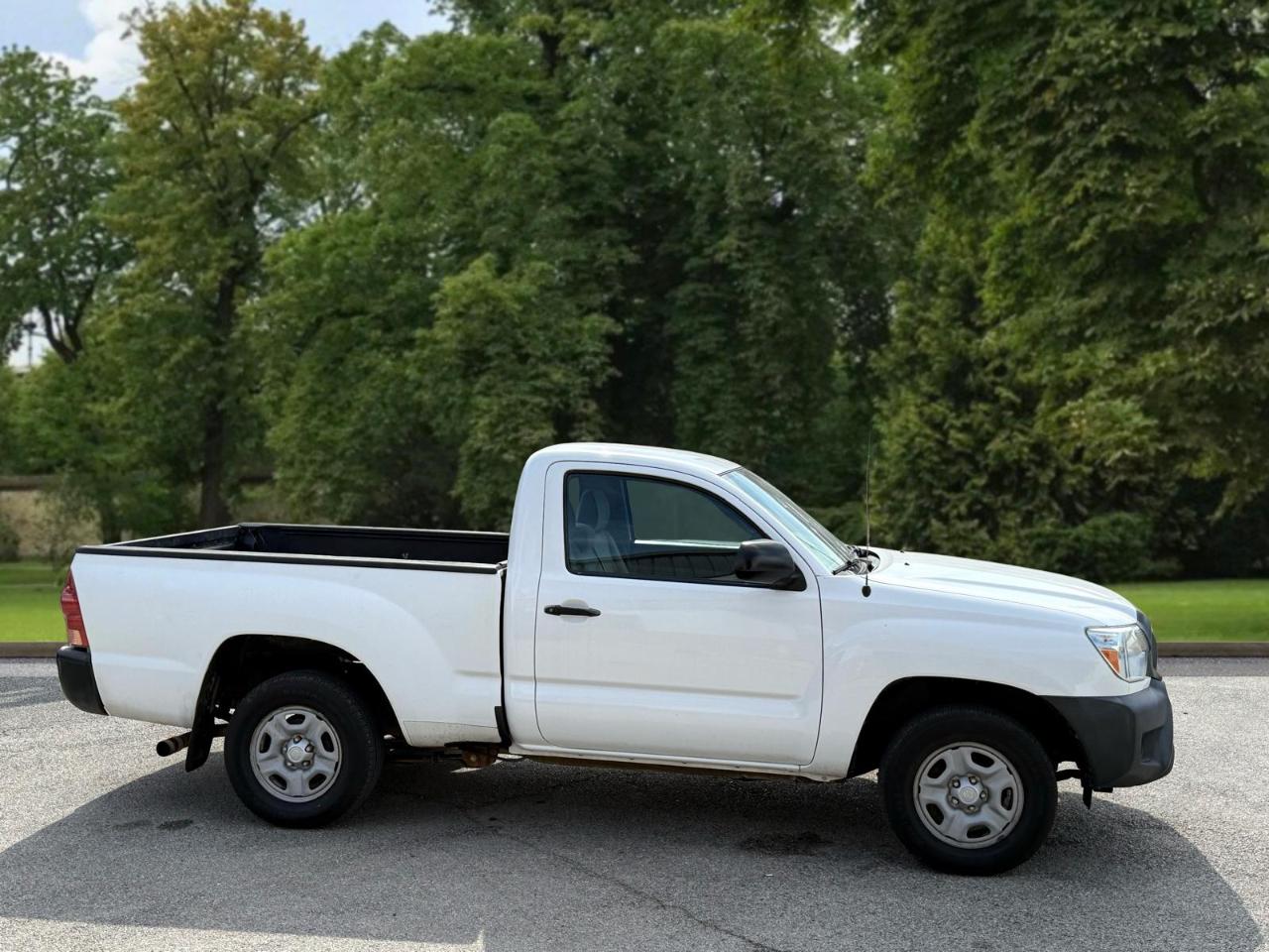 Toyota Tacoma 2WD Reg Cab I4 MT (Natl) 2013