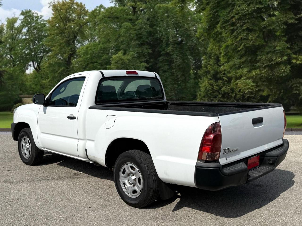 Toyota Tacoma 2WD Reg Cab I4 MT (Natl) 2013