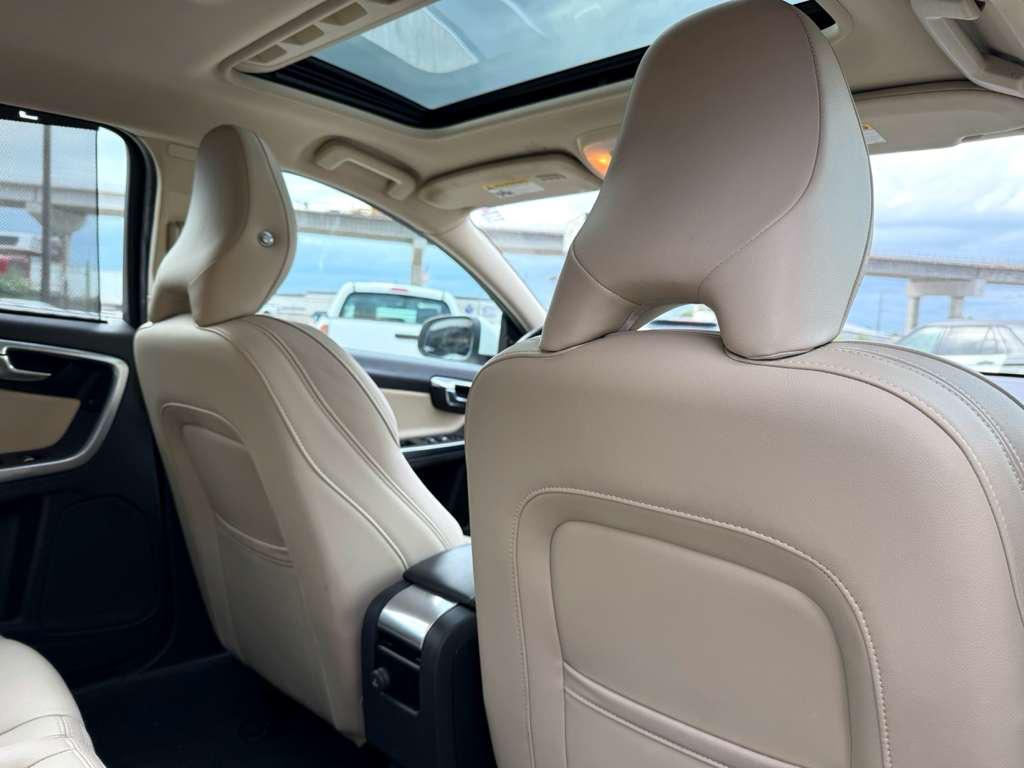 Volvo S60 T5 FWD Inscription Platinum 2018