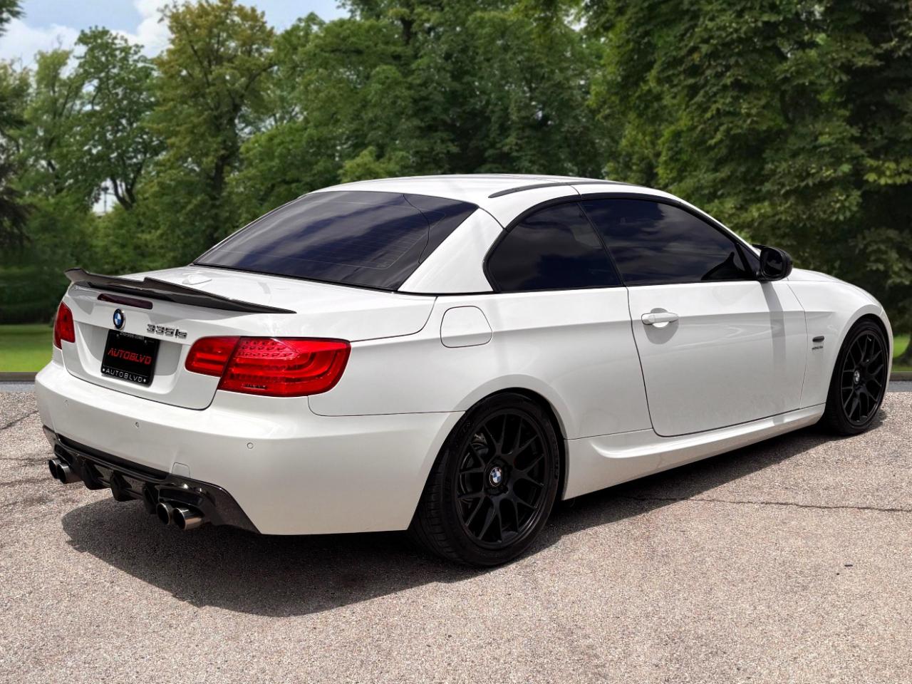 BMW 335is  2011