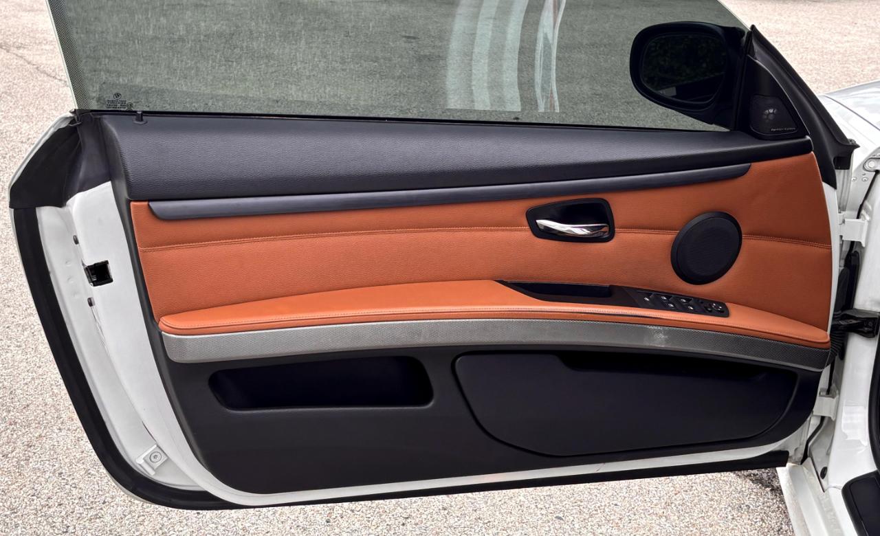 BMW 335is  2011