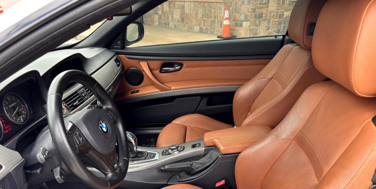 BMW 335is  2011