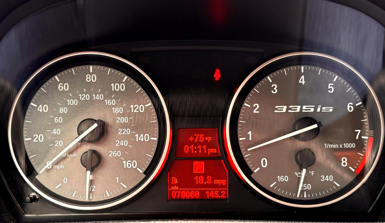 BMW 335is  2011