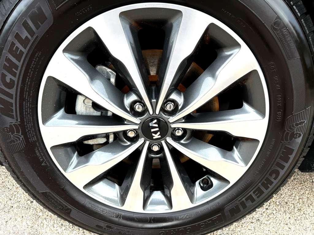 Kia Sedona 4dr Wgn SX 2015