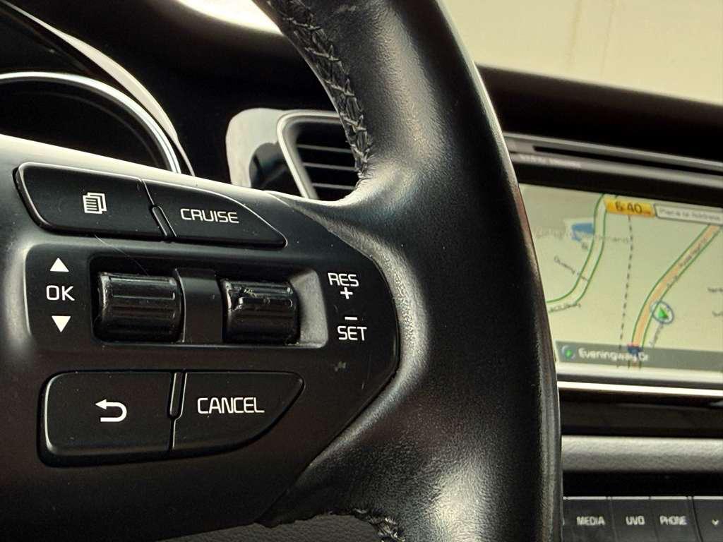 Kia Sedona 4dr Wgn SX 2015