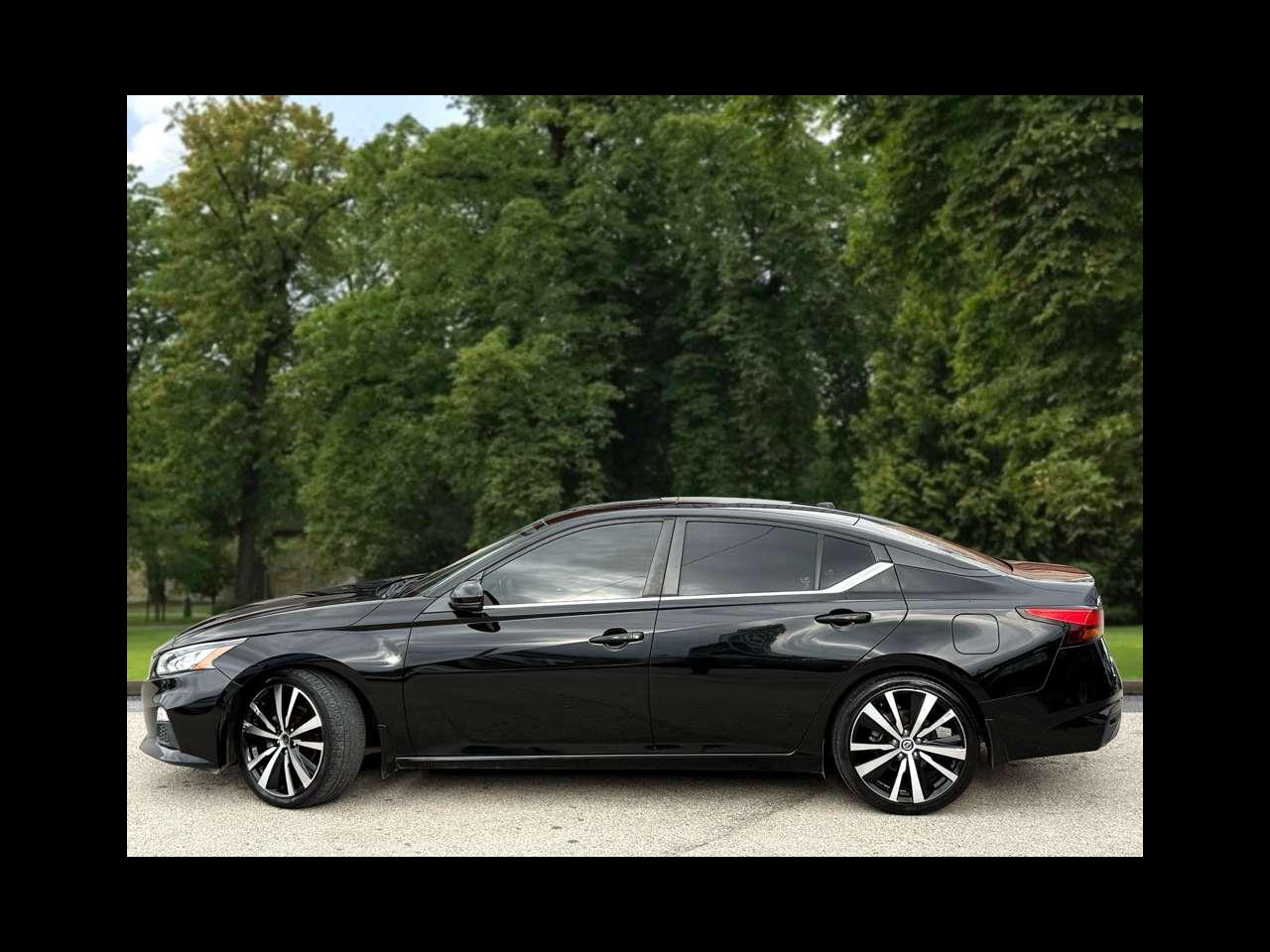Nissan Altima 2.5 SR Sedan 2019