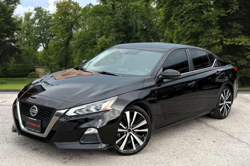 Nissan Altima 2.5 SR Sedan 2019