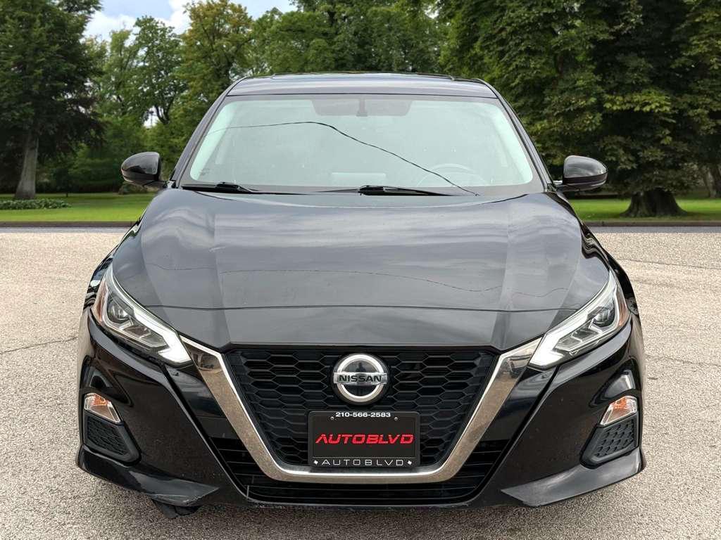 Nissan Altima 2.5 SR Sedan 2019