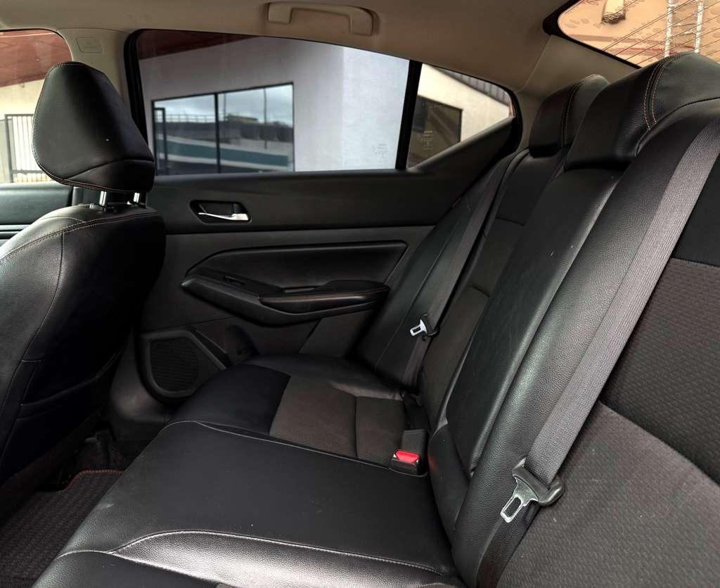 Nissan Altima 2.5 SR Sedan 2019
