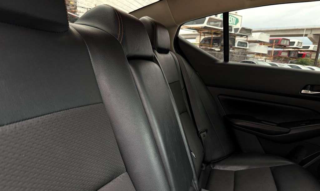 Nissan Altima 2.5 SR Sedan 2019