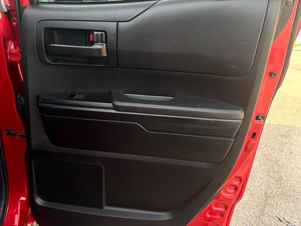 Toyota Tundra 2WD SR5 Double Cab 6.5' Bed 5.7L (Natl) 2021