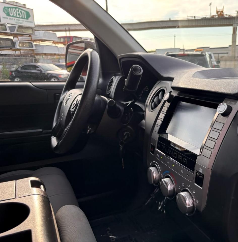 Toyota Tundra 2WD SR5 Double Cab 6.5' Bed 5.7L (Natl) 2021
